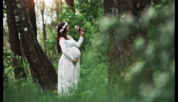 المطبات المتفتحة: الاستحمام بالأم بالمودة