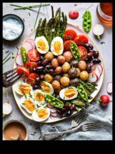 غداء الربيع DIY: صياغة لاحتفالات الصباح الأنيقة