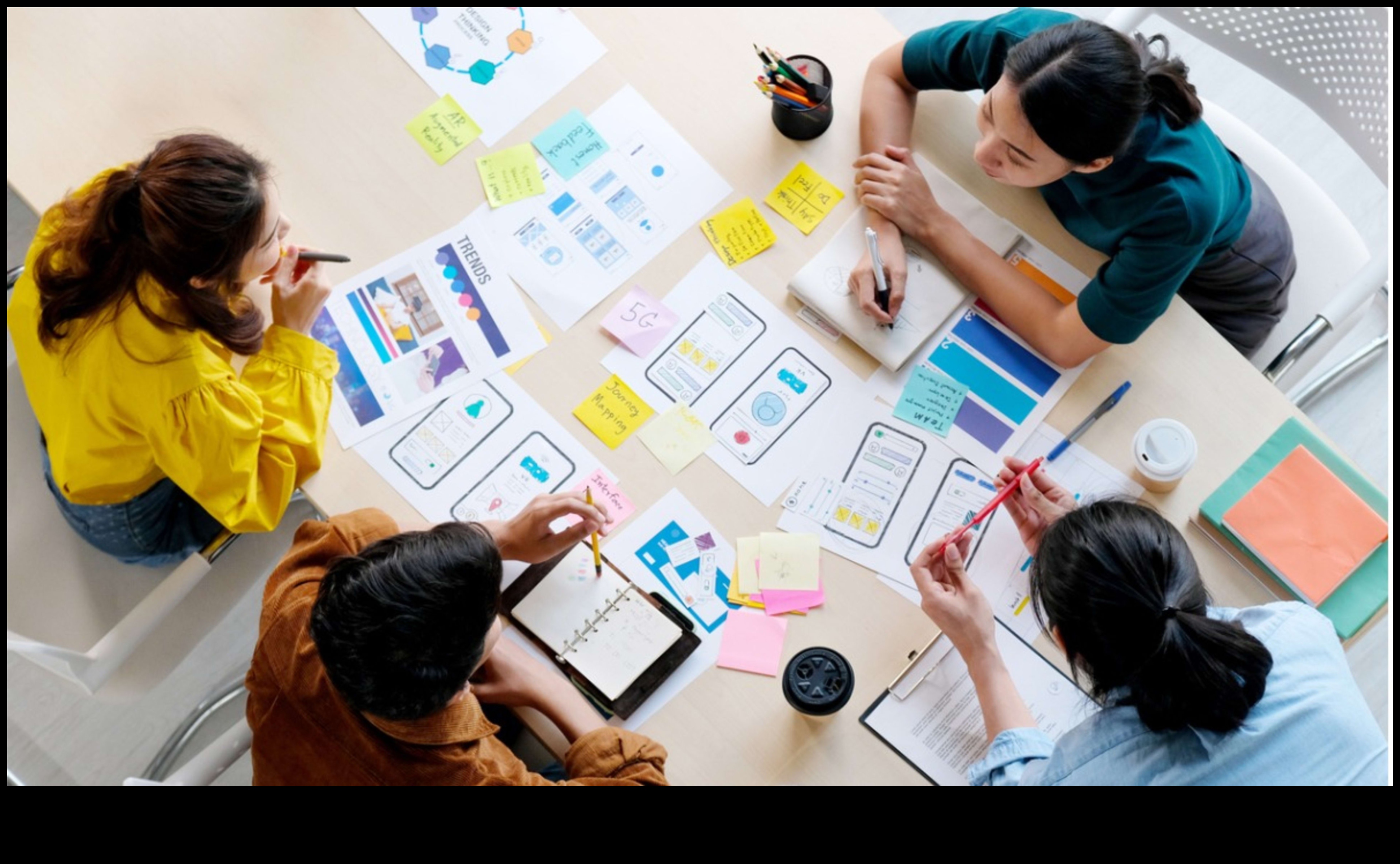 تناغم البيانات: الموازنة بين الرؤية الفنية والدقة التقنية في التعلم