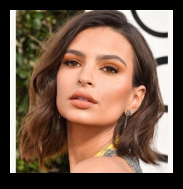 أناقة بلا مجهود: قوة تقنيات مكياج المساء البسيطة