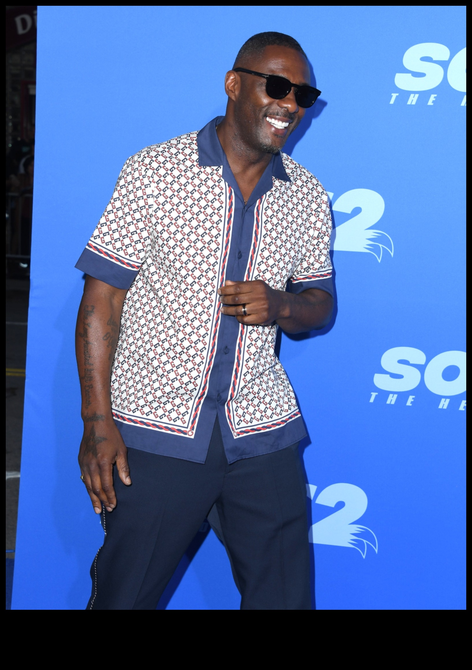 الموضة تجد ملابس وإكسسوارات أنيقة للرجل المعاصر 4 اكتشافات عصرية: ملابس وإكسسوارات أنيقة للرجل العصري